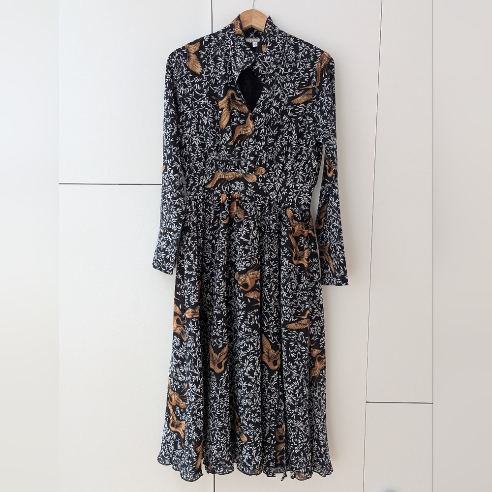 Senlis Swan Maxi Dress Long Sleeves